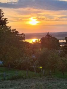 Gallery image of Vikendica Holiday in Krčedin