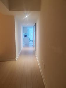 Afbeelding uit fotogalerij van Downtown Toronto Condo Suite in Toronto