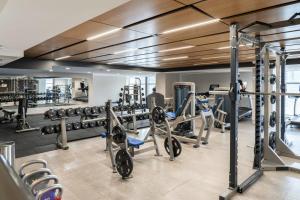 The fitness centre and/or fitness facilities at Manhattan