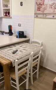 Kuchnia lub aneks kuchenny w obiekcie DOLCE VITA