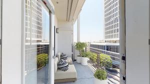 A balcony or terrace at Wilshire Suites