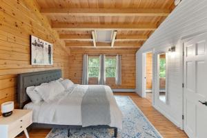 Fotografie z fotogalerie ubytování Our Pondside Cabin v destinaci Westminster