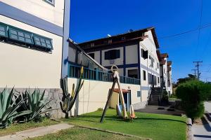 O edifício em que o apartamento se localiza