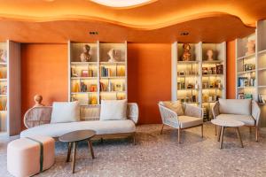 Posezení v ubytování Hotel Adam Krabi
