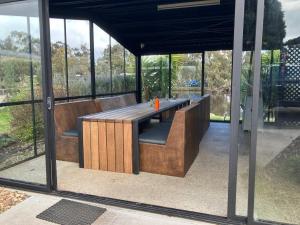 Backpacker, Worktime Accommodation at C & C的休息区