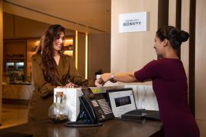 Hosté ubytování Fairfield by Marriott Dehradun
