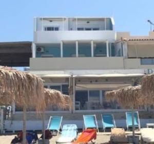 Το κτήριο όπου στεγάζεται  το διαμέρισμα