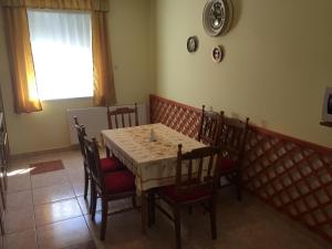 Posedenie v ubytovaní Green Park Apartment