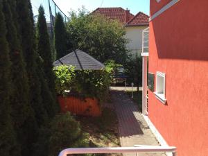 Budova, v ktorej sa apartmán nachádza