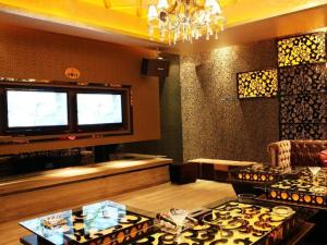 Χώρος καθιστικού στο Dongguan Royal Metropolitan Hotel