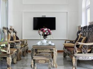 TV/trung tâm giải trí tại Hong Mai Hotel Nha Trang