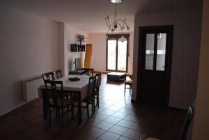 A seating area at Apartamentos Moravella