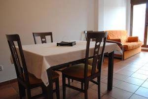 A seating area at Apartamentos Moravella