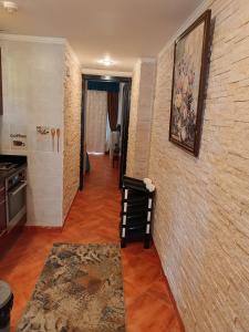 A kitchen or kitchenette at بورتو مارينا الساحل الشمالي