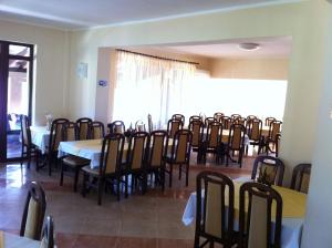 Foto dalla galleria di JRB Hotel a Doctor Petru Groza