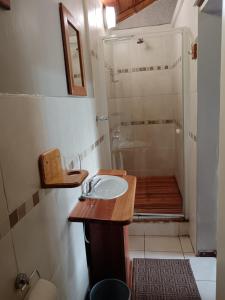 A bathroom at The Grey's Inn