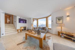 Χώρος καθιστικού στο Chalet Enchanteur