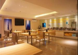 Restavracija oz. druge možnosti za prehrano v nastanitvi City Comfort Inn Zhanjiang Middle Renmin Avenue Dingsheng Square