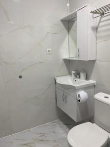 Bagno di Cultural Crossing Hotel