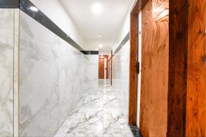 Fotografie z fotogalerie ubytování FabHotel Namantra - Nr Apollo Circle Sardar Patel Ring Road v destinaci Ahmadábád
