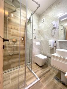 Koupelna v ubytování Hotel NPL CODE