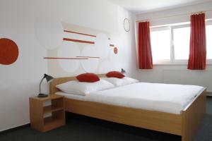 Postel nebo postele na pokoji v ubytování Sport Hotel Ticha Orlice