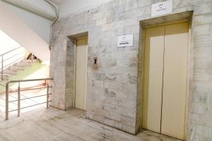 Foto dalla galleria di FabExpress Nest - Nr Park Street Metro Station a Calcutta