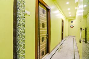 Foto dalla galleria di FabExpress Nest - Nr Park Street Metro Station a Calcutta