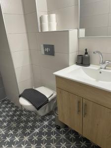 Lovely flat in Tel Aviv 32