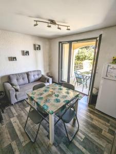 La Pinèdeにあるシーティングエリア