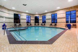 a large swimming pool in a building at La Quinta by Wyndham Twin Falls in Twin Falls