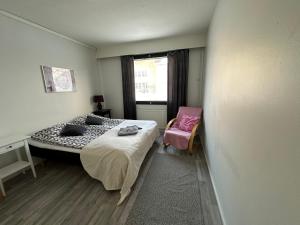 Postel nebo postele na pokoji v ubytování Style 2BR appartment in Tornio city