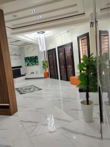 Vstupní hala nebo recepce v ubytování Passready Hotel and Suites Nnewi