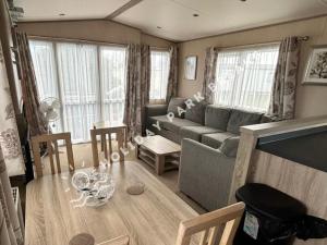 Posezení v ubytování Haywood - 3 bed Pet Friendly Holiday Home at Seal Bay