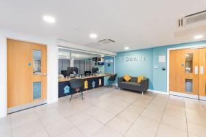 Móttaka eða anddyri á Students Only - St Davids in Swansea
 +10 myndir