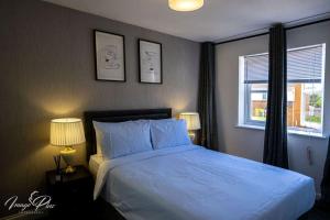 Fotografie z fotogalerie ubytování Stylish 3-Bedroom House v destinaci Rainham