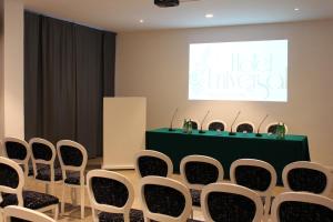 Gallery image of Hotel Universal in Livorno