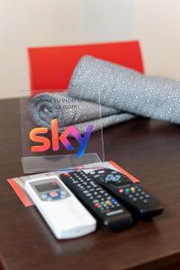TV a/nebo společenská místnost v ubytování Easy Space