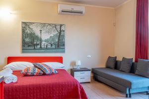 Postel nebo postele na pokoji v ubytování Easy Space