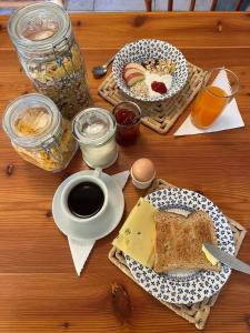 Opțiuni de mic dejun disponibile oaspeților de la Gozo Silence