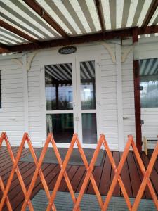 Galeriebild der Unterkunft MOBIL HOME 43 dans Camping 4 Etoiles in Gastes