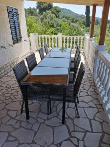 Balkón alebo terasa v ubytovaní Apartment in Mali Lošinj with Seaview, Terrace, Air condition, WIFI (3780-2)
