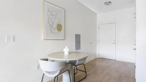 Gallery image of Landing Modern Apartment with Amazing Amenities (ID8102X77) in Richmond