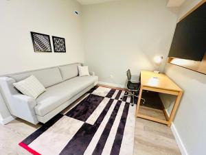 Area soggiorno di Motif Nashville's Hotel on Music Row