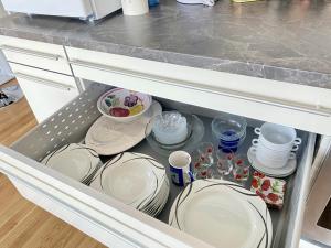 Schönes Erwachen im Frankfurter Penthouse 주방 또는 간이 주방