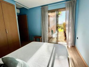 Voodi või voodid majutusasutuse Prestigia Golf Marrakech! Rez-de-jardin 2 chambres, grande terrasse et jardin, Piscine, Parking toas