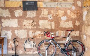 Jazda na bicykli v okolí ubytovania Casa Mercado Sineu Blue