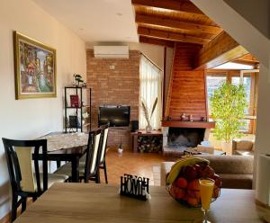 Posezení v ubytování SkyView Oasis Premium Apartment