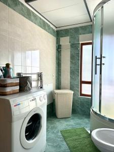 Koupelna v ubytování SkyView Oasis Premium Apartment