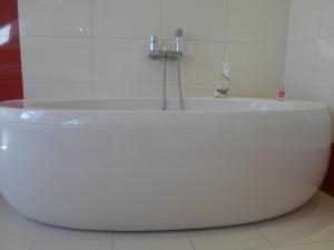 Koupelna v ubytování Old Town Luxury and Spacious Apartment (155 m2). 3 bedrooms. FREE parking + 45 fotografií